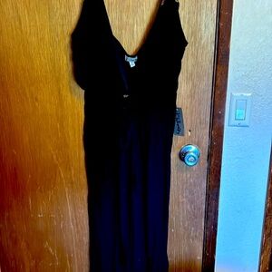 Stylish Black Sleeveless Jumpsuit. Very sexy indeed